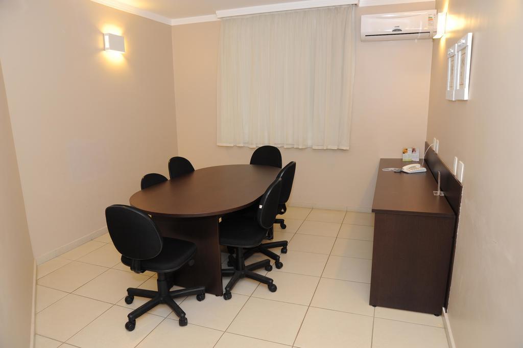 Comfort Hotel Araraquara Zewnętrze zdjęcie